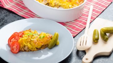 Green Chile Chicken Enchilada Casserole